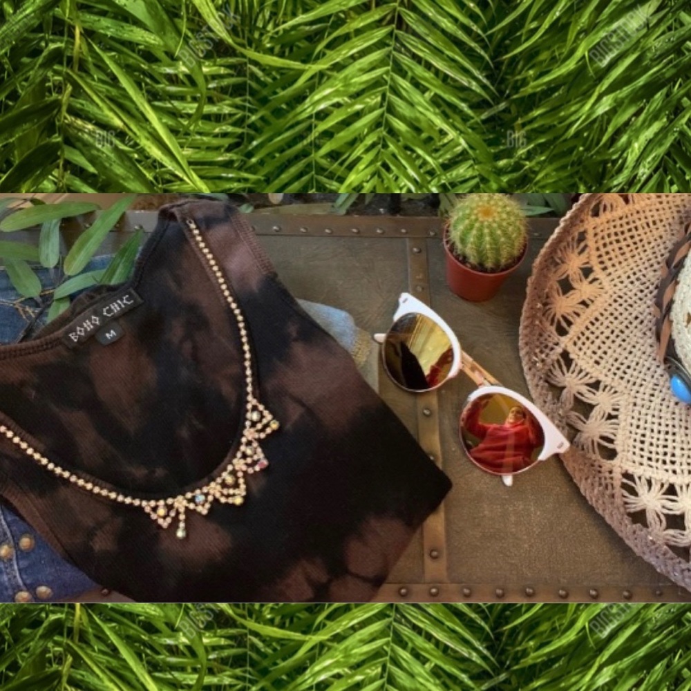 BOHO CHIC - Tie Dye Jeweled Collar tank top. - Picture 5 of 6